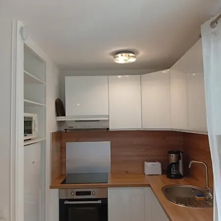 Apartment A Deux Pas De La Boulouris St Raphael
